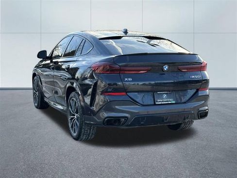 Certified 2022 BMW X6 M50i image 9