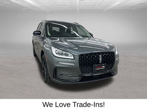 Used 2023 Lincoln Corsair Reserve w/ Equipment Group 201A AWD/4WD image 3