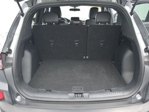 Used 2025 Ford Escape ST-Line image 16