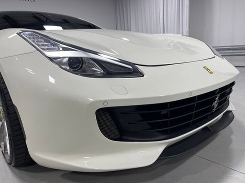 Used 2020 Ferrari GTC4Lusso T RWD image 11