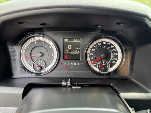 Used 2016 RAM 2500 SLT AWD/4WD image 19