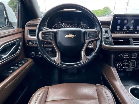 Used 2021 Chevrolet Tahoe High Country w/ Premium Package RWD image 8