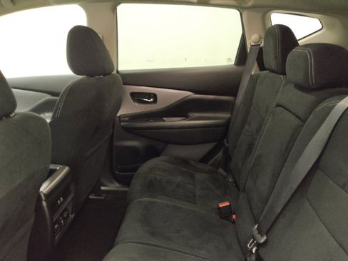 Used 2020 Nissan Murano S w/ Technology Package image 18