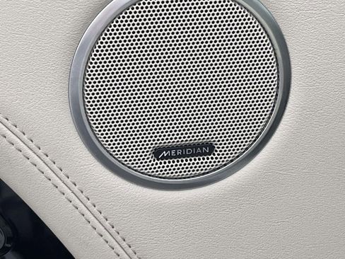 Used 2021 Land Rover Range Rover Westminster Edition image 17