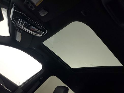 Used 2023 Jeep Grand Cherokee L Overland w/ Trailer Tow Group (B) image 32