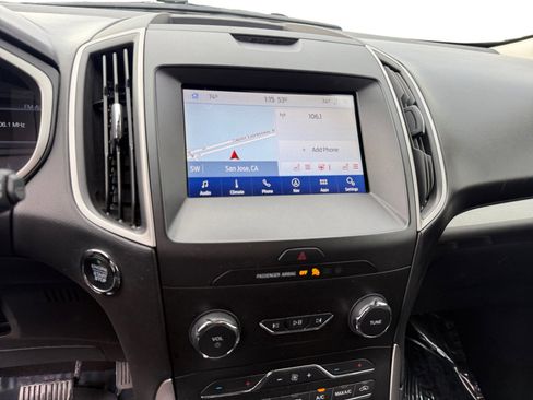 Used 2020 Ford Edge SEL w/ Convenience Package image 12