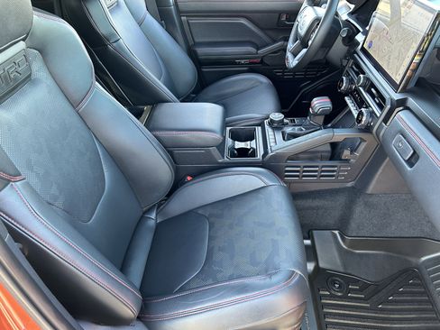 Used 2024 Toyota Tacoma TRD Pro image 10