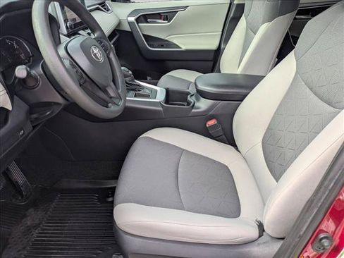 Used 2023 Toyota RAV4 XLE w/ Convenience Package FWD image 15