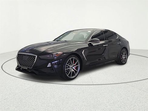 Used 2019 Genesis G70 2.0T Advanced w/ Dynamic Package image 3