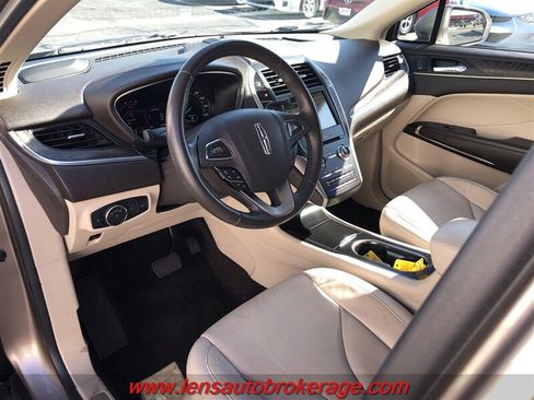 Used 2018 Lincoln MKC Reserve w/ Lincoln MKC Climate Package FWD image 10