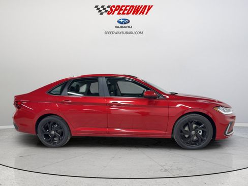 New 2026 Volkswagen Jetta SE image 11