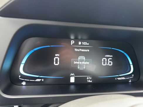 New 2026 Hyundai Elantra Sport FWD image 13