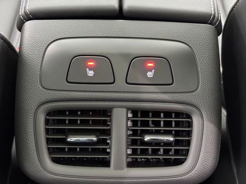 New 2026 Buick Envision Avenir image 7