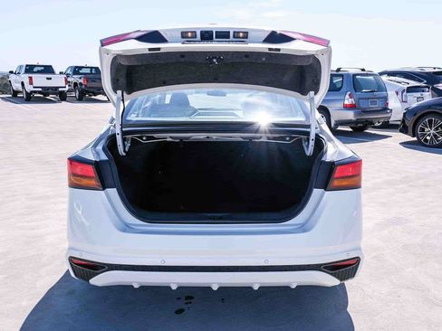 Used 2025 Nissan Altima 2.5 SV FWD image 27