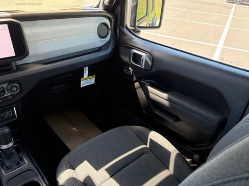 New 2026 Jeep Wrangler Unlimited Sport AWD/4WD image 34