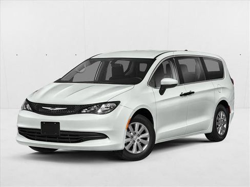 Used 2022 Chrysler Voyager LX FWD image 1
