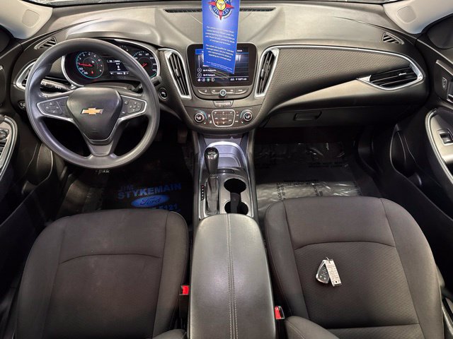 Used 2020 Chevrolet Malibu LT FWD image 3