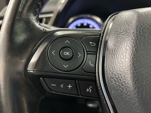 Used 2020 Toyota Camry SE image 17