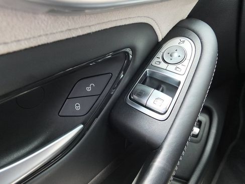 Used 2021 Mercedes-Benz C 63 AMG S image 40