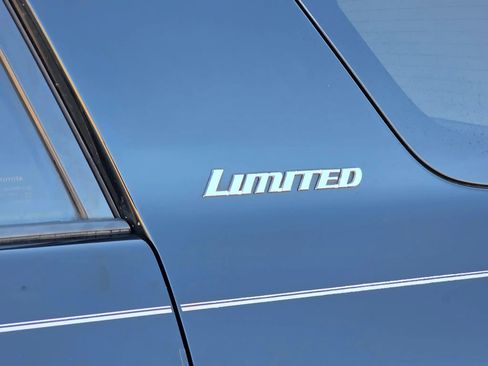 Used 2010 Toyota 4Runner Limited image 30