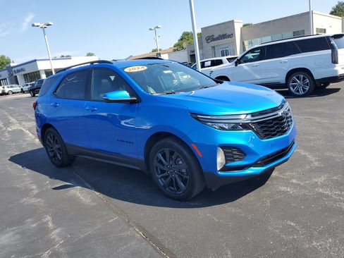 Used 2024 Chevrolet Equinox RS w/ RS Leather Package FWD image 4
