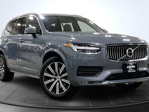 Certified 2023 Volvo XC90 B5 Core w/ Protection Package Premier image 12