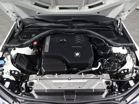 Used 2023 BMW 330i Sedan w/ Driving Assistance Package image 15
