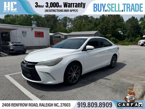 Used 2016 Toyota Camry XSE FWD image 1