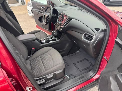Used 2019 Chevrolet Equinox LT image 19