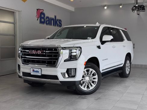 Certified 2024 GMC Yukon SLT AWD/4WD image 2