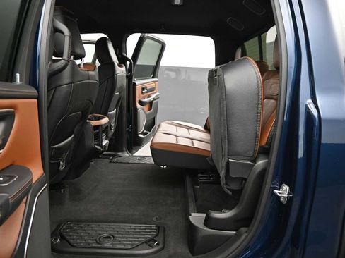 Used 2022 RAM 1500 Limited image 15