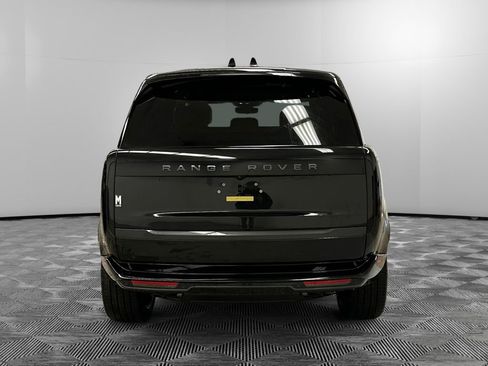 New 2026 Land Rover Range Rover SE image 4