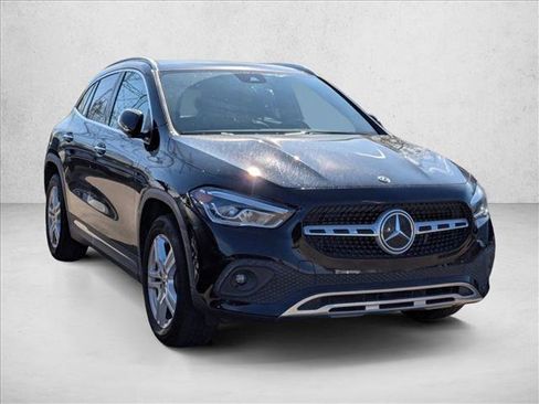 Used 2022 Mercedes-Benz GLA 250 4MATIC image 3