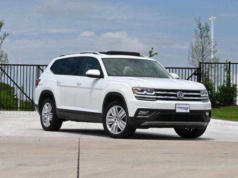 Used 2019 Volkswagen Atlas SE FWD image 2
