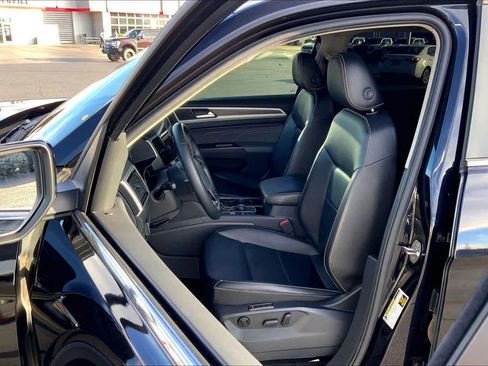 Used 2022 Volkswagen Atlas SEL image 8