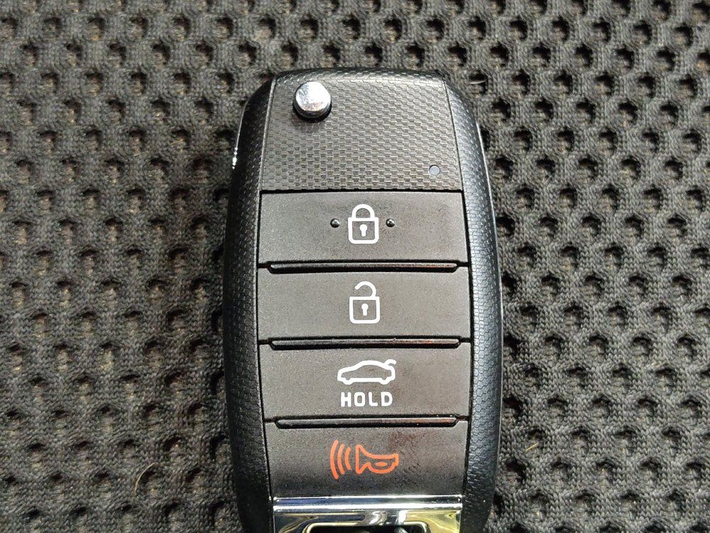 Used 2019 Kia Optima LX FWD image 32