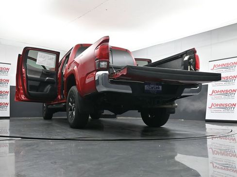 Used 2020 Toyota Tacoma 4x4 Double Cab image 44