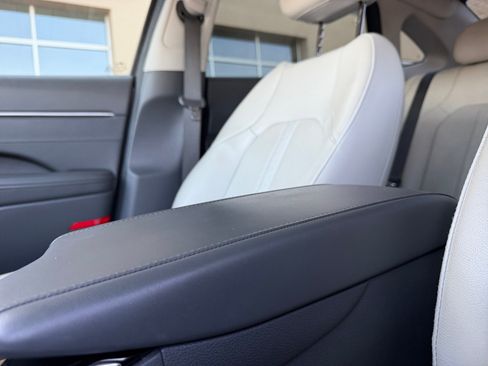 Used 2020 Hyundai Sonata Limited FWD image 15