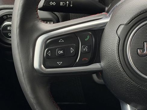 Used 2020 Jeep Gladiator Rubicon image 16