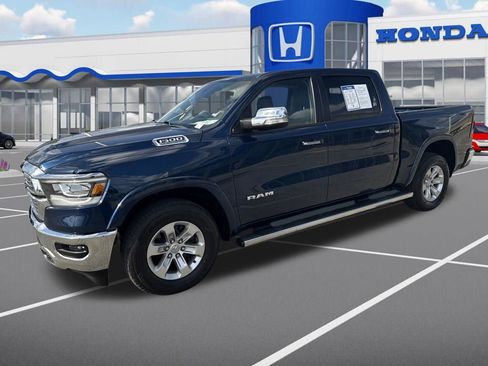 Used 2022 RAM 1500 Laramie AWD/4WD image 3