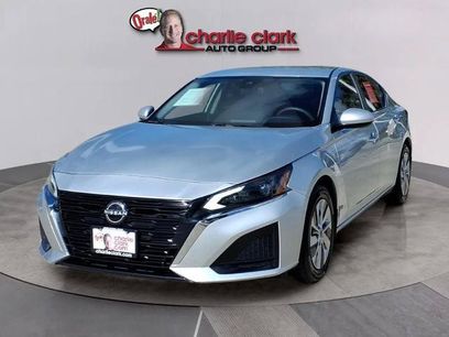 Certified 2023 Nissan Altima 2.5 S