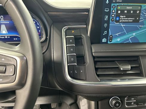 Certified 2023 Chevrolet Tahoe LT w/ Luxury Package AWD/4WD image 18