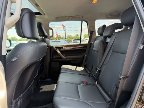 Used 2015 Lexus GX 460 AWD/4WD image 19