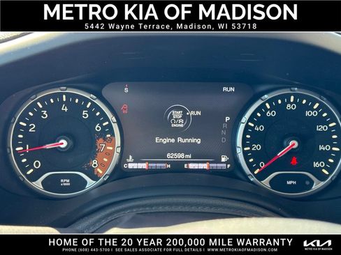 Used 2017 Jeep Renegade Altitude AWD/4WD image 18