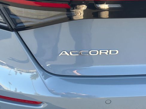 Used 2023 Honda Accord EX-L image 30