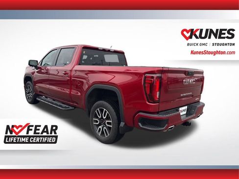 Used 2023 GMC Sierra 1500 AT4 w/ Technology Package image 9