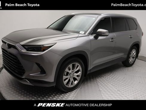 Used 2025 Toyota Grand Highlander AWD Hybrid image 1