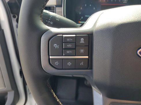 New 2025 Ford F150 Lariat w/ Equipment Group 501A Mid image 16