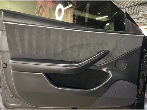 Used 2024 Tesla Model 3 Performance image 15