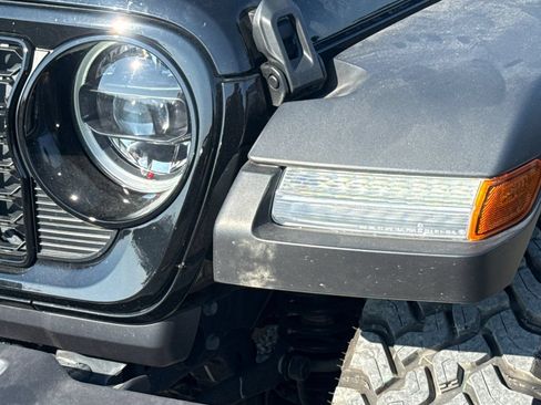 Used 2024 Jeep Wrangler Unlimited Sport AWD/4WD image 50
